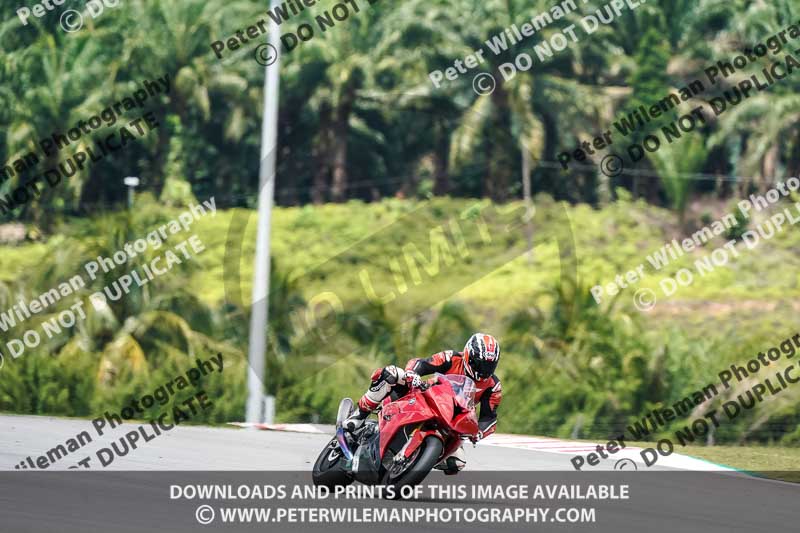 Sepang;event digital images;motorbikes;no limits;peter wileman photography;trackday;trackday digital images